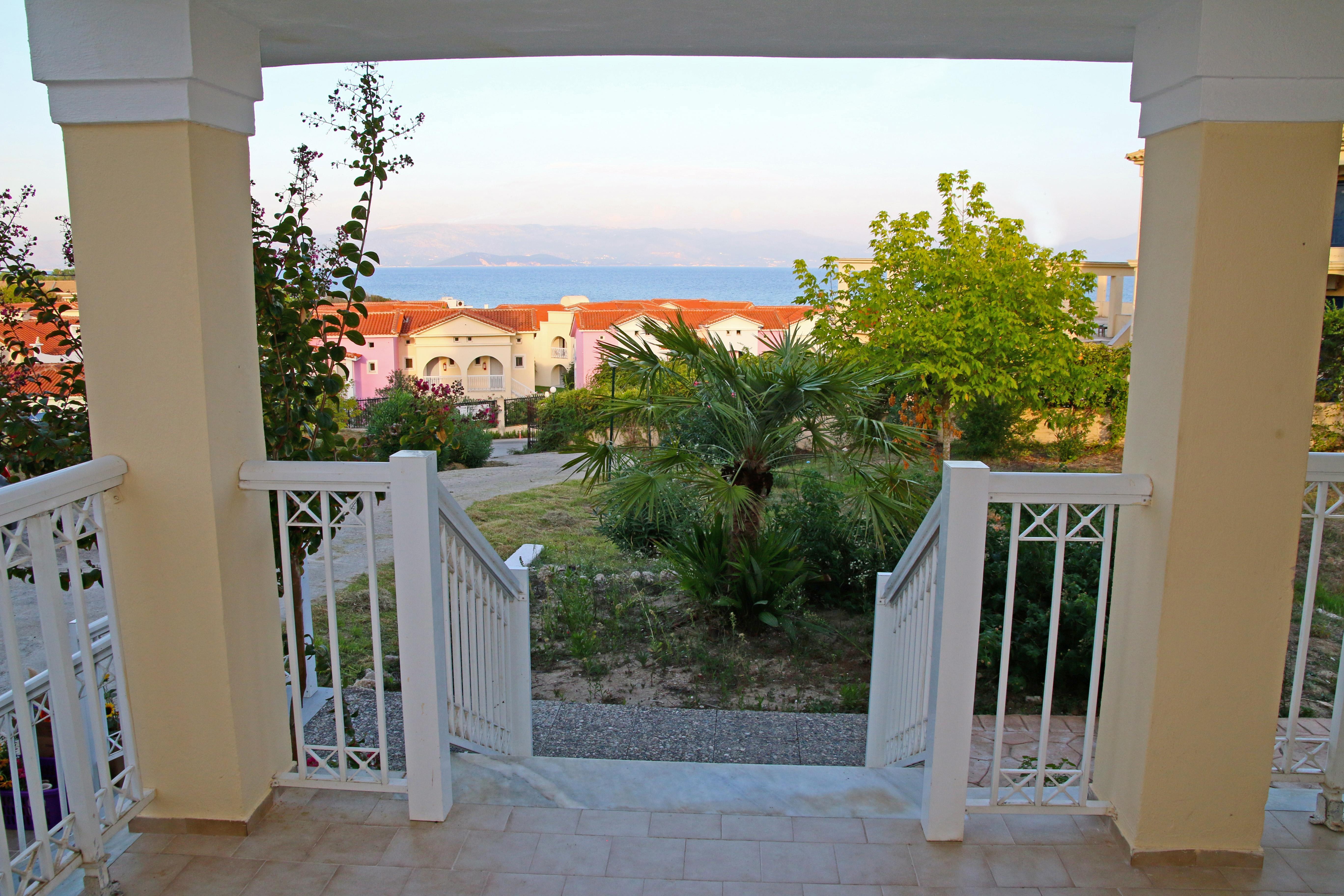 Mediterranean Blue Hotel Kávos Exterior photo