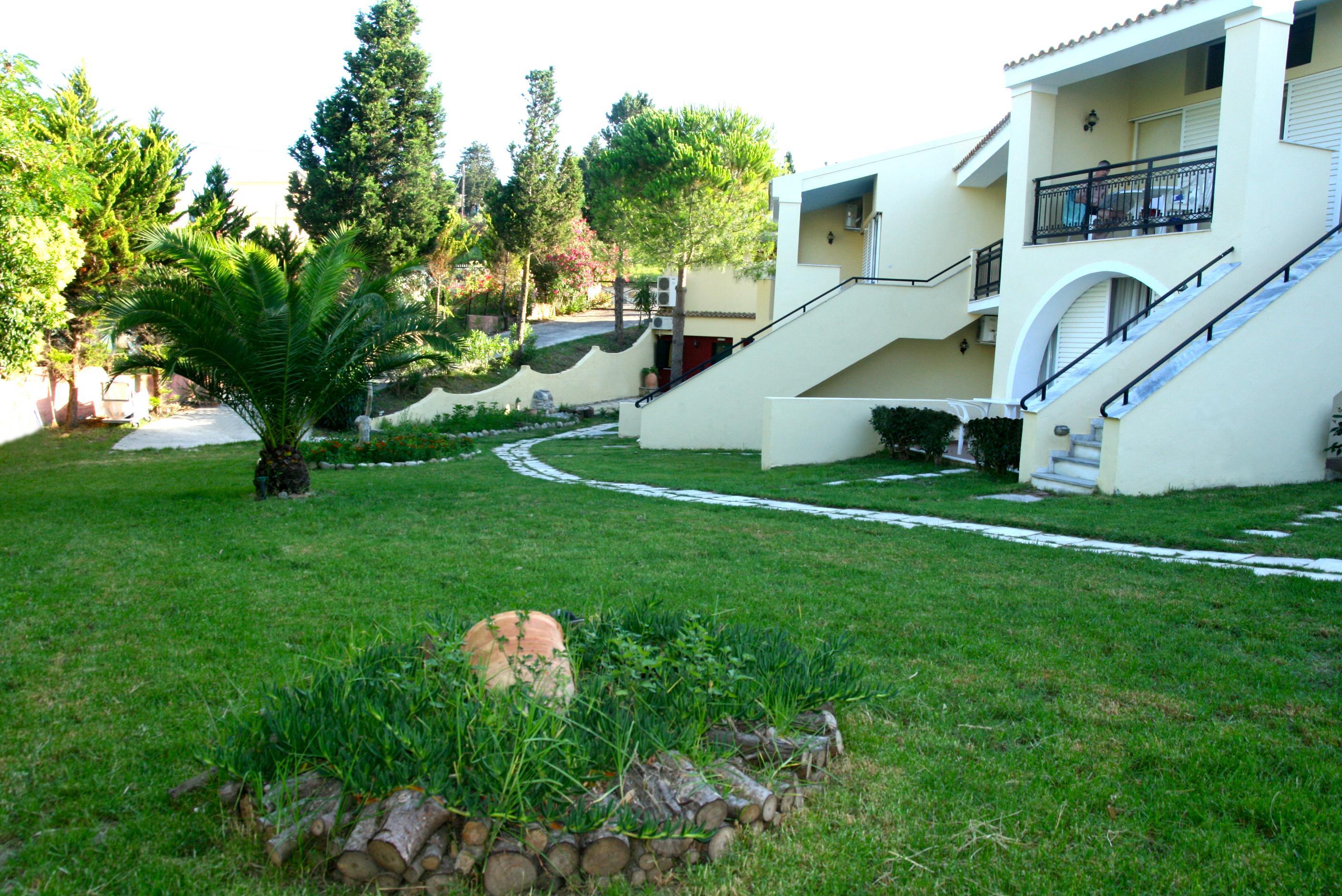 Mediterranean Blue Hotel Kávos Exterior photo